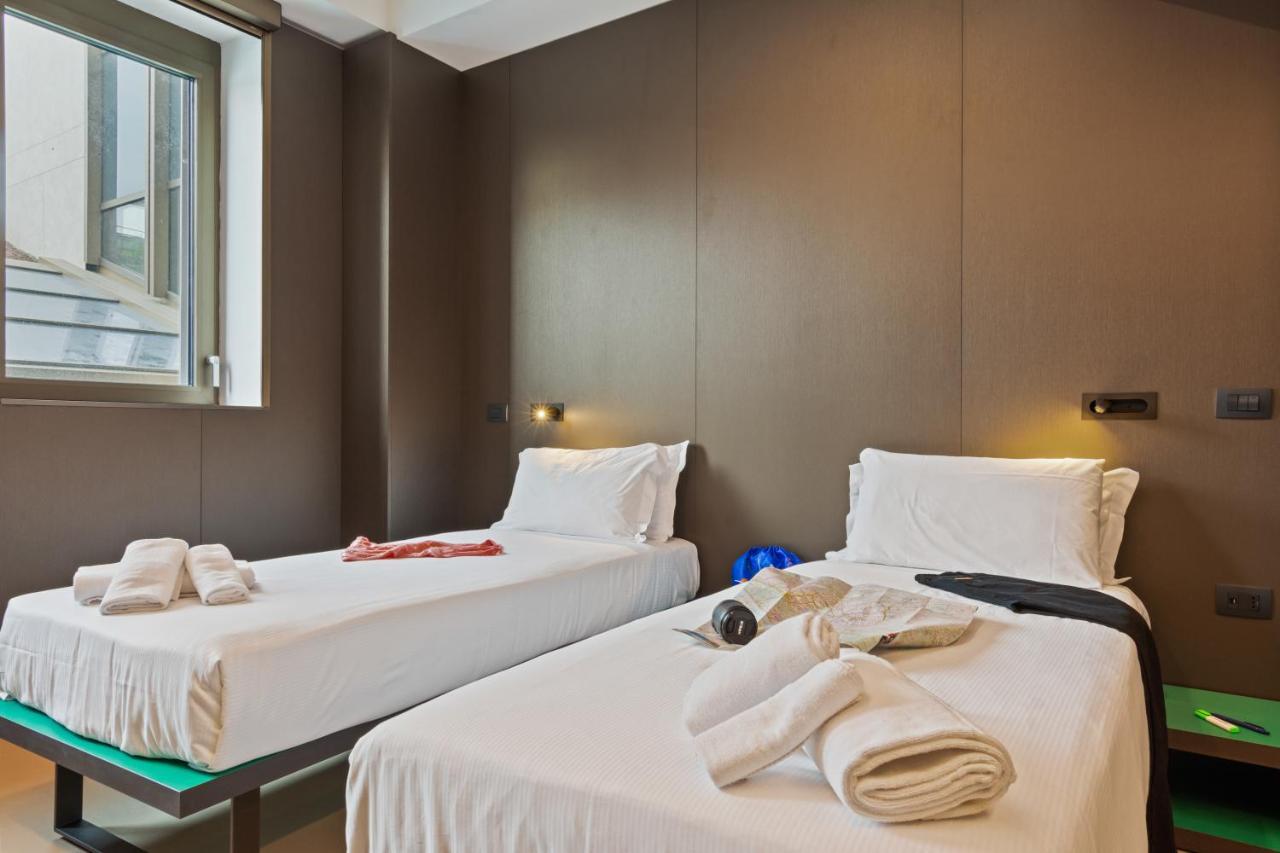 Small Double or Twin Room,1309789990:JPEG